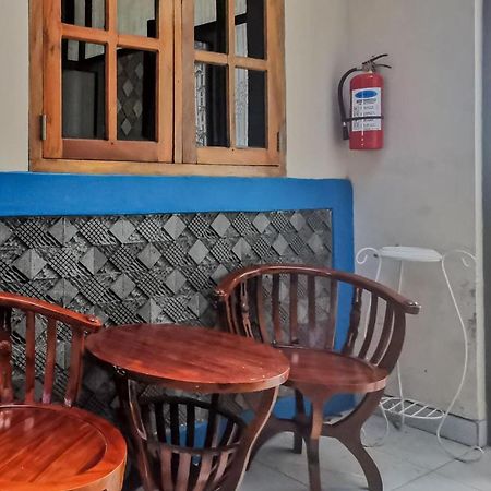 Reddoorz Near Pantai Pancer Door Pacitan Hotel Exterior foto